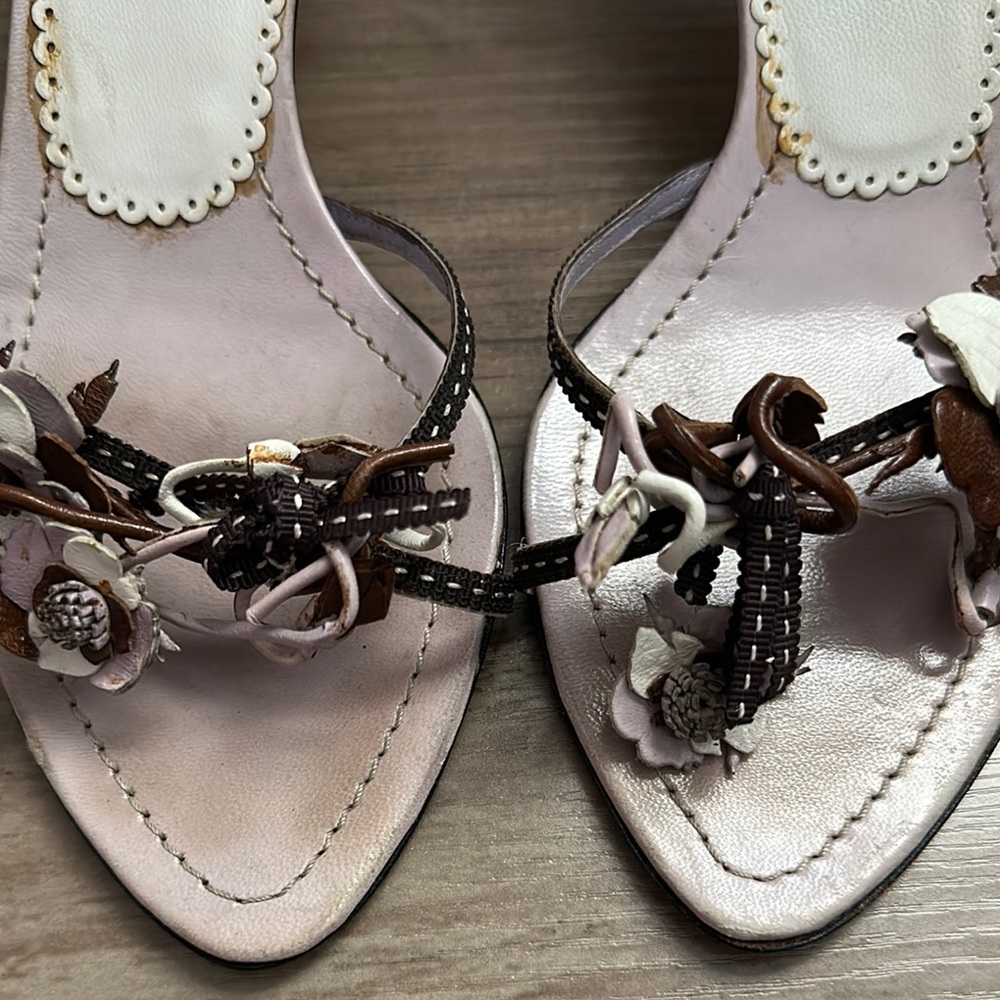 Prada Women's Vintage Floral Kitten Heels - Picture 7 of 9